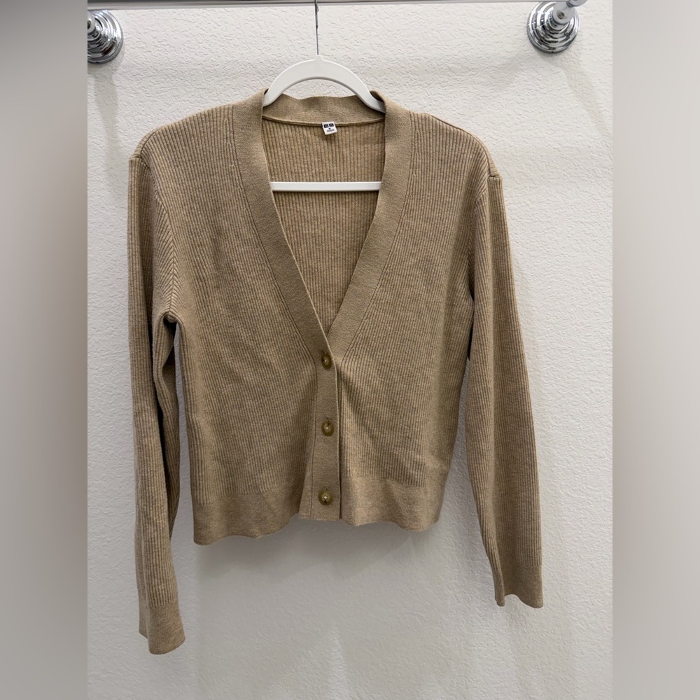 Uniqlo Women's Tan Cardigan Sweater